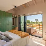 Alfarrobeiras Nature -agroturismo *