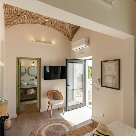 Alfarrobeiras Nature -agroturismo Farm stay *