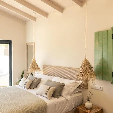 Alfarrobeiras Nature -agroturismo