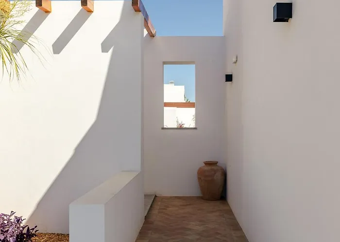 Alfarrobeiras Nature *