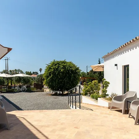 Alfarrobeiras Nature Farm stay