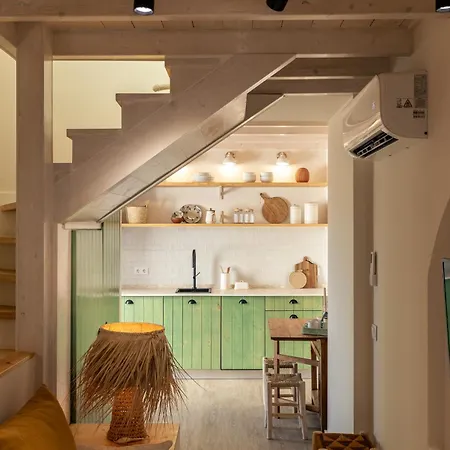 Alfarrobeiras Nature * 奥良