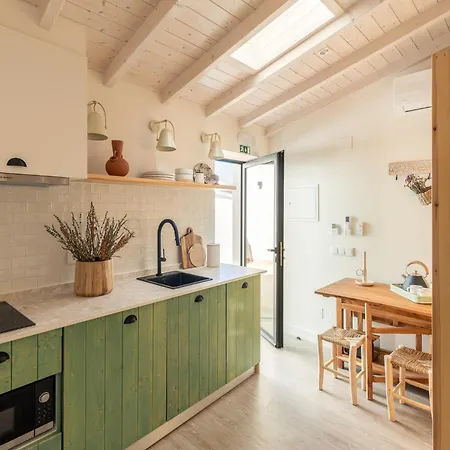 Alfarrobeiras Nature * 奥良