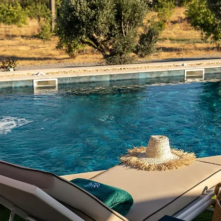 Feriegård Alfarrobeiras Nature *