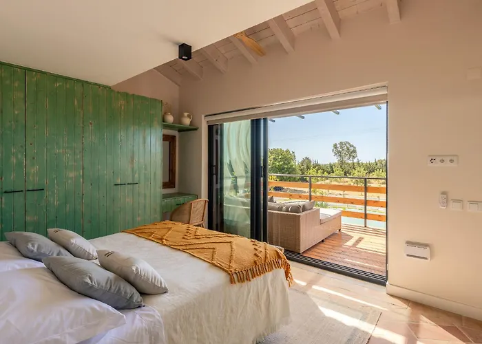 Alfarrobeiras Nature *