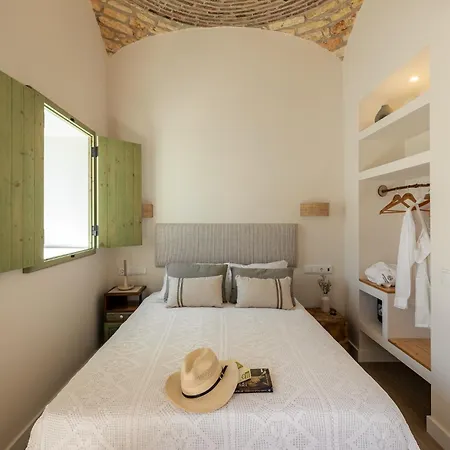 Alfarrobeiras Nature -agroturismo *